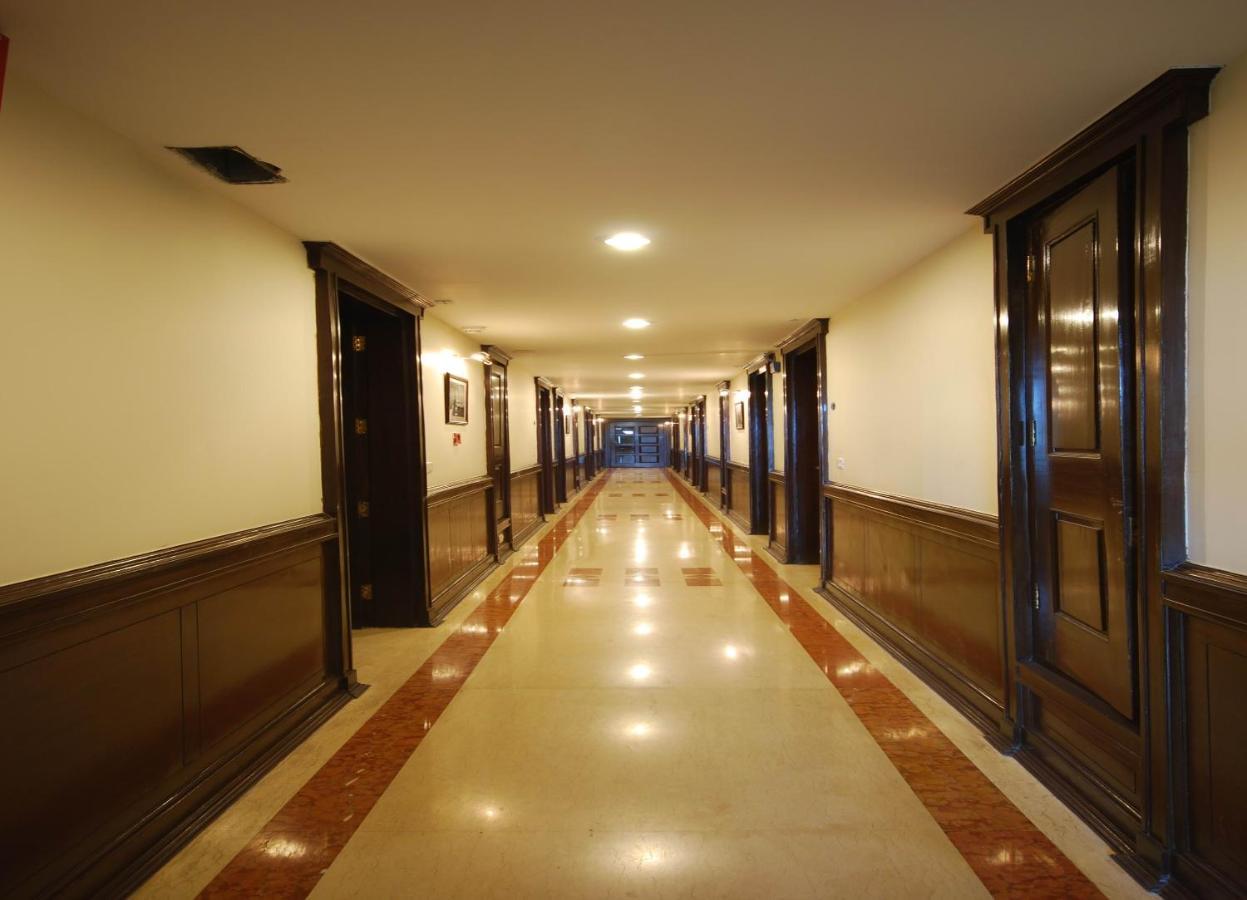 Madhuban Sarovar Portico Mussoorie Exterior foto