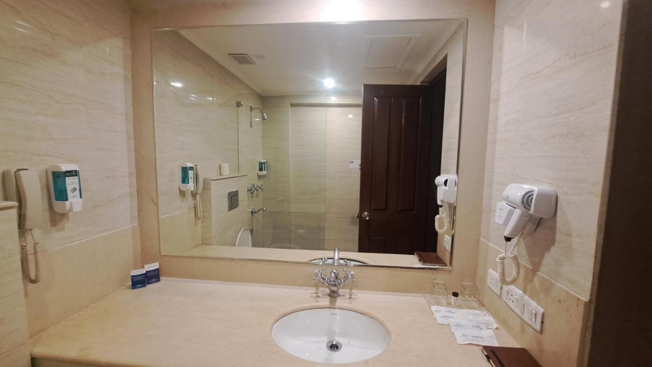 Madhuban Sarovar Portico Mussoorie Exterior foto